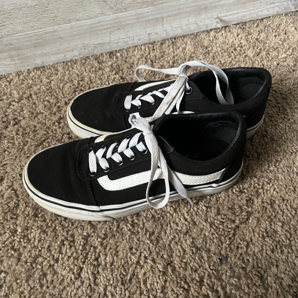 Size 7 Black Vans